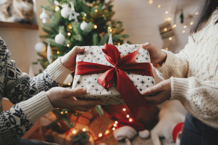 5 Tips for Stress-Free Holiday Gift Giving