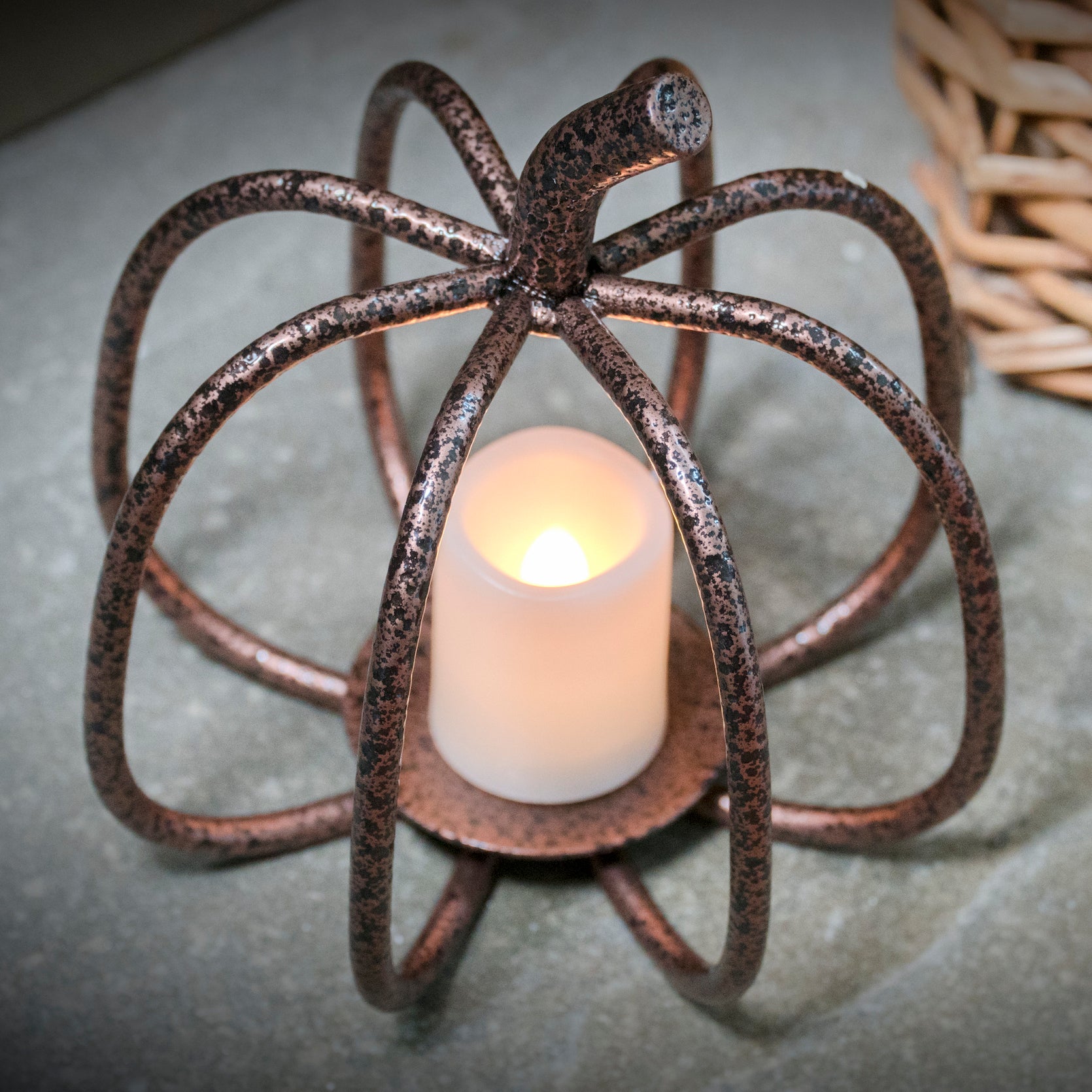 The Relaxed Gardener Pumpkin Candle Holder - Wrought Iron with Copper Finish for Tea Light and Votive Flameless Candles - Ideal for Fall, Halloween